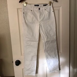 White skinny pants- buffalo size 4 or 27